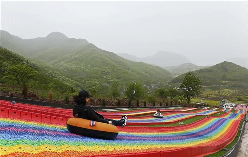惠州彩虹滑草场